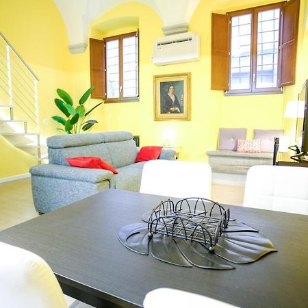 פירנצה Fiorenza Boutique Apartment מראה חיצוני תמונה