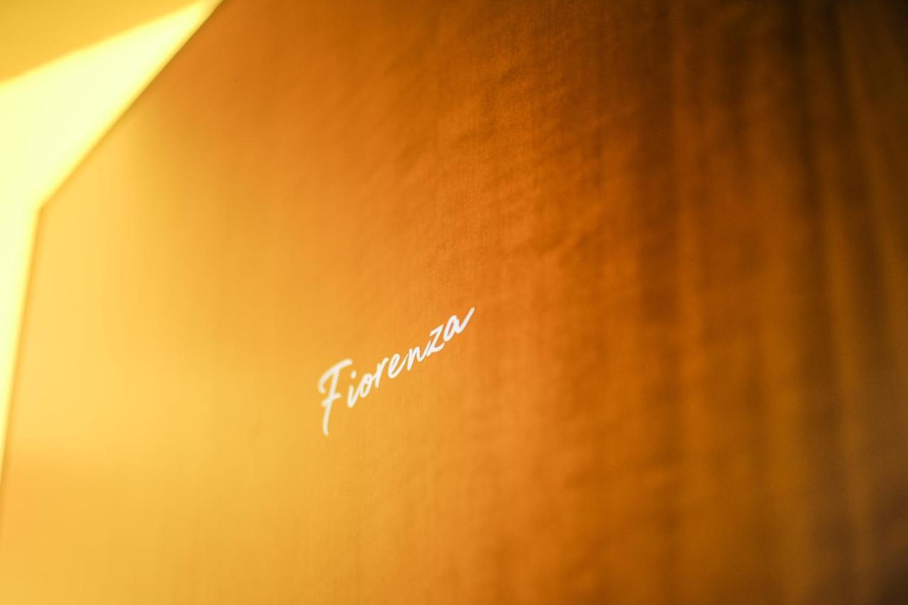 פירנצה Fiorenza Boutique Apartment מראה חיצוני תמונה